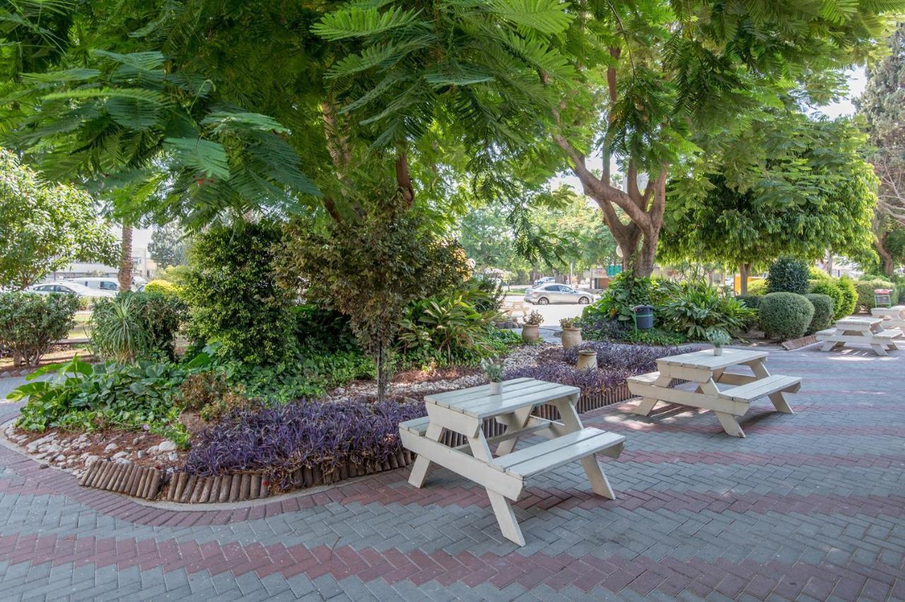 Degania Bet Kibbutz Country Lodging Hotell Kinneret Exteriör bild