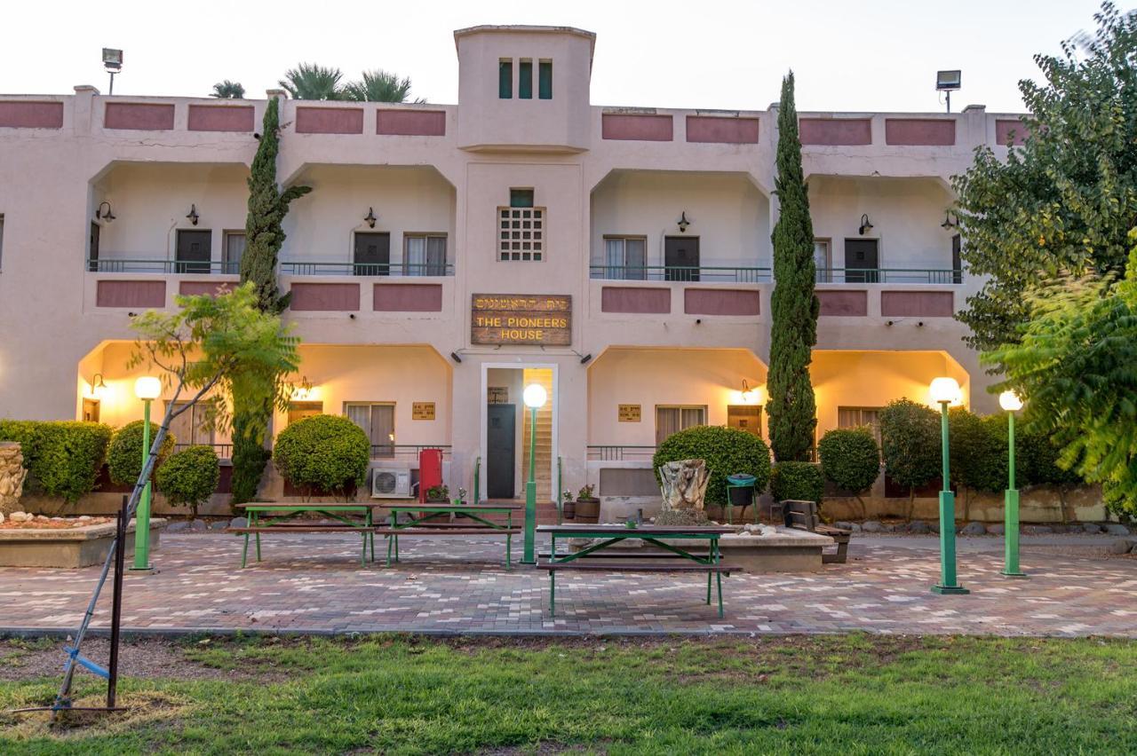 Degania Bet Kibbutz Country Lodging Hotell Kinneret Exteriör bild